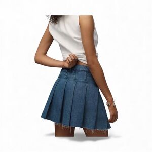 NWT Pilcro Slant-Pleated Denim Skort Size 25 Built-in Shorts